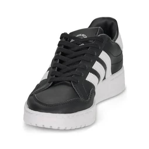 adidas Originals - Novice J