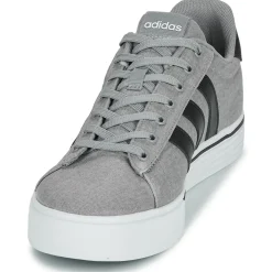 Adidas Sportswear - DAILY 4.0