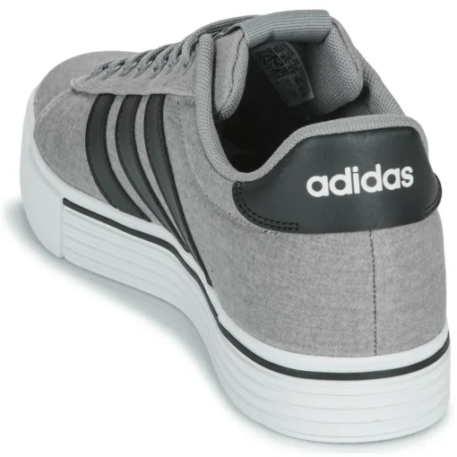 Adidas Sportswear - DAILY 4.0