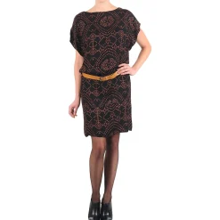Antik Batik - QUINN