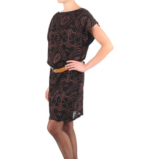 Antik Batik - QUINN