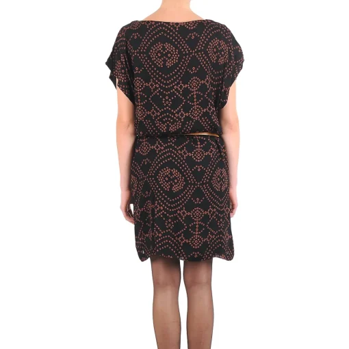 Antik Batik - QUINN