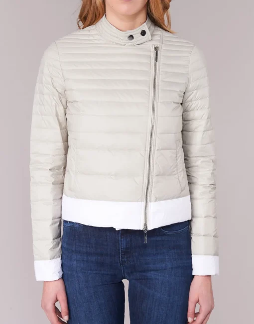 Armani jeans - BEAUJADO