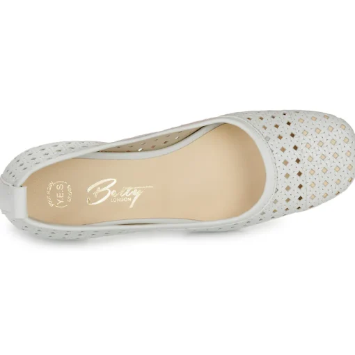 Betty London - BRIGITTE