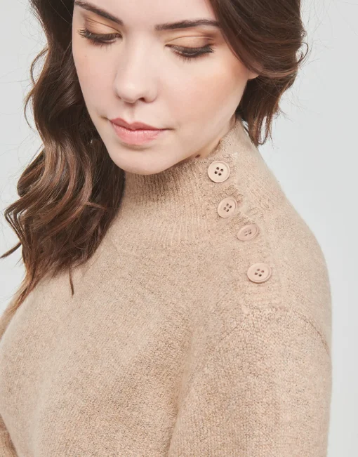 Betty London - EMYA