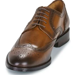 Brett & Sons -