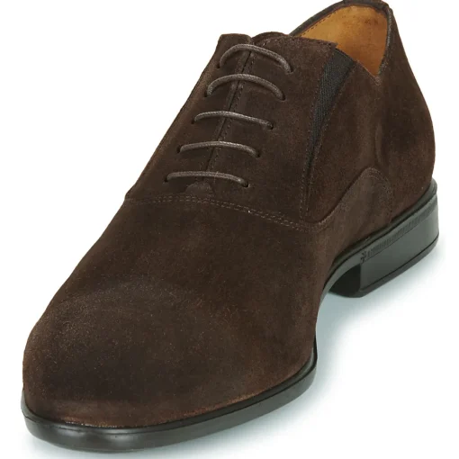 Brett & Sons -