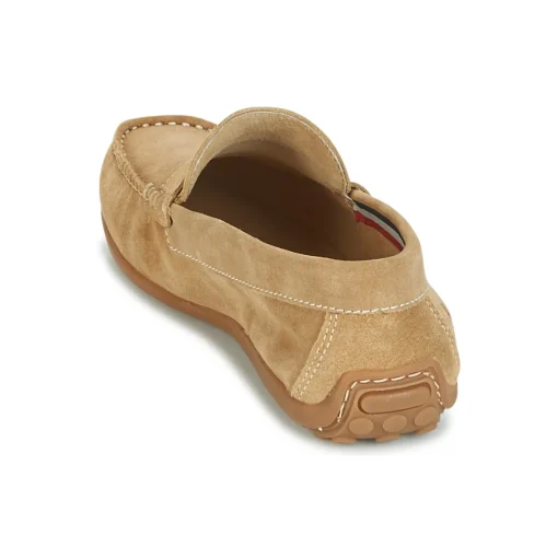 Casual Attitude - IMOPA