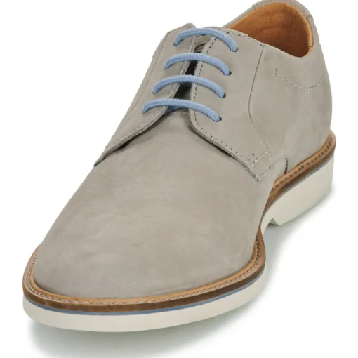 Clarks - ATTICUS LT LACE
