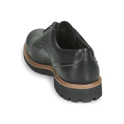 Clarks - BATCOMBE HALL
