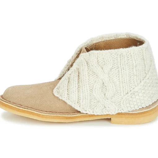 Clarks - DESERT BOOT