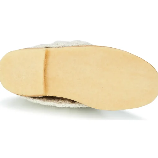 Clarks - DESERT BOOT