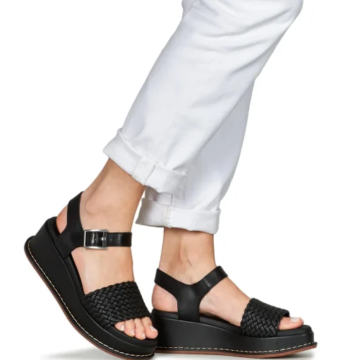 Clarks - KIMMEI BAY