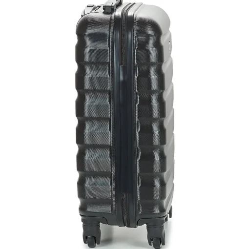 David Jones - CHAUVETTINI 34L CABIN
