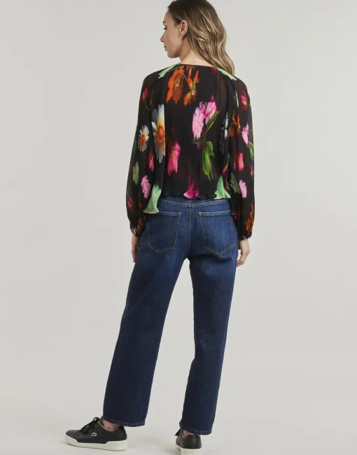Desigual - MOMO