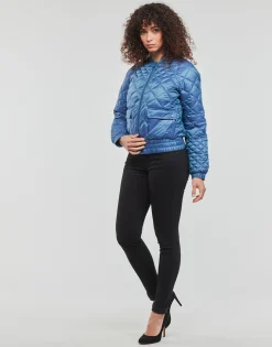 Guess - HILARY