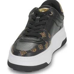 Guess - QUEENZ