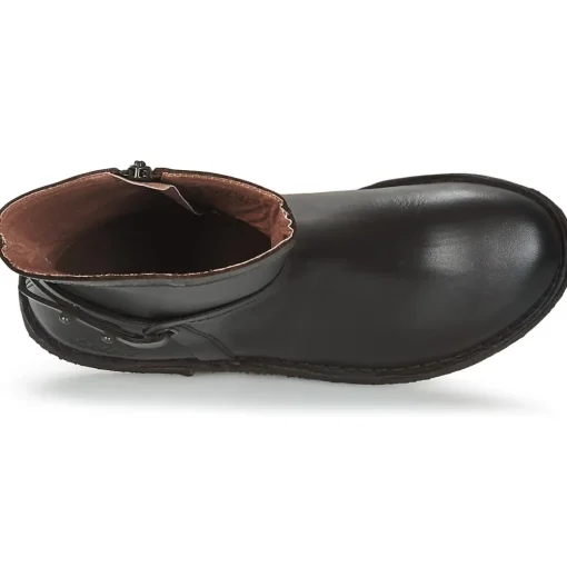 Kickers - CRICKET