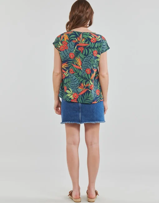 Molly Bracken - P1477CAE