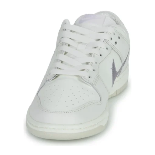 Nike - DUNK LOW
