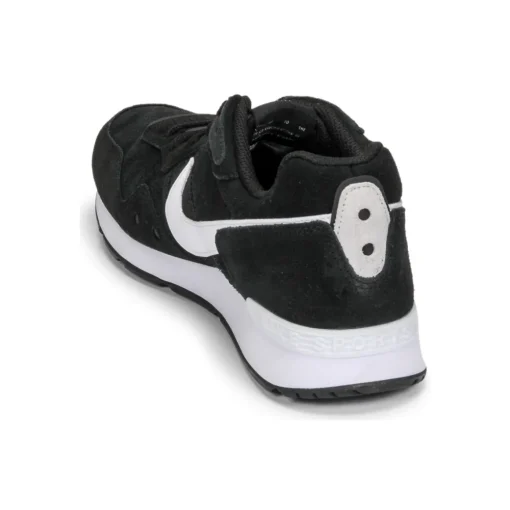 Nike - VENTURE RUNNER SUEDE