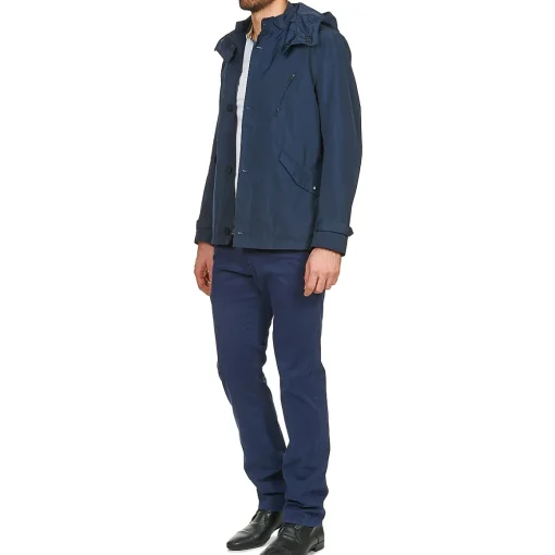 Sisley - ROAMA