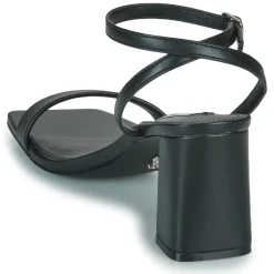 Steve Madden - LUXE