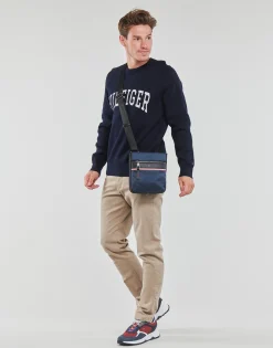 Tommy Hilfiger - VARSITY GRAPHIC CREW NECK
