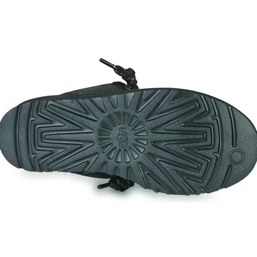 UGG - M LOWMEL