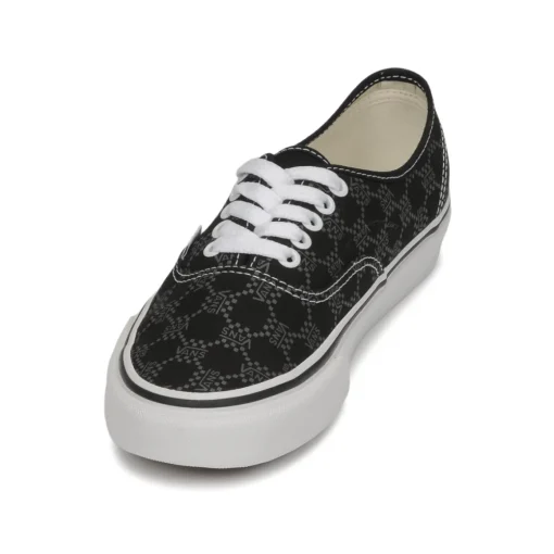 Vans - AUTHENTIC