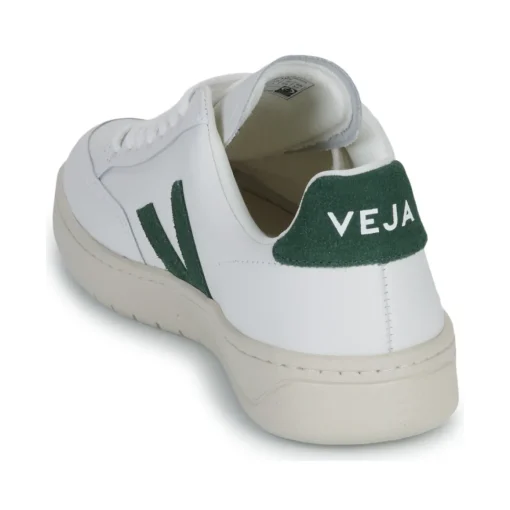 Veja - V-12
